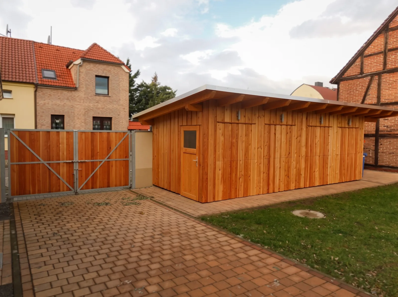 Unterstand im Hof des Bürgerhauses